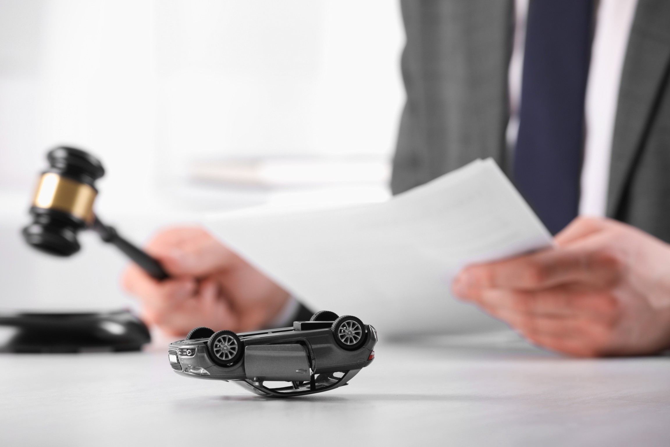 When Should You Contact a Kansas City Personal Injury Lawyer After an Accident?