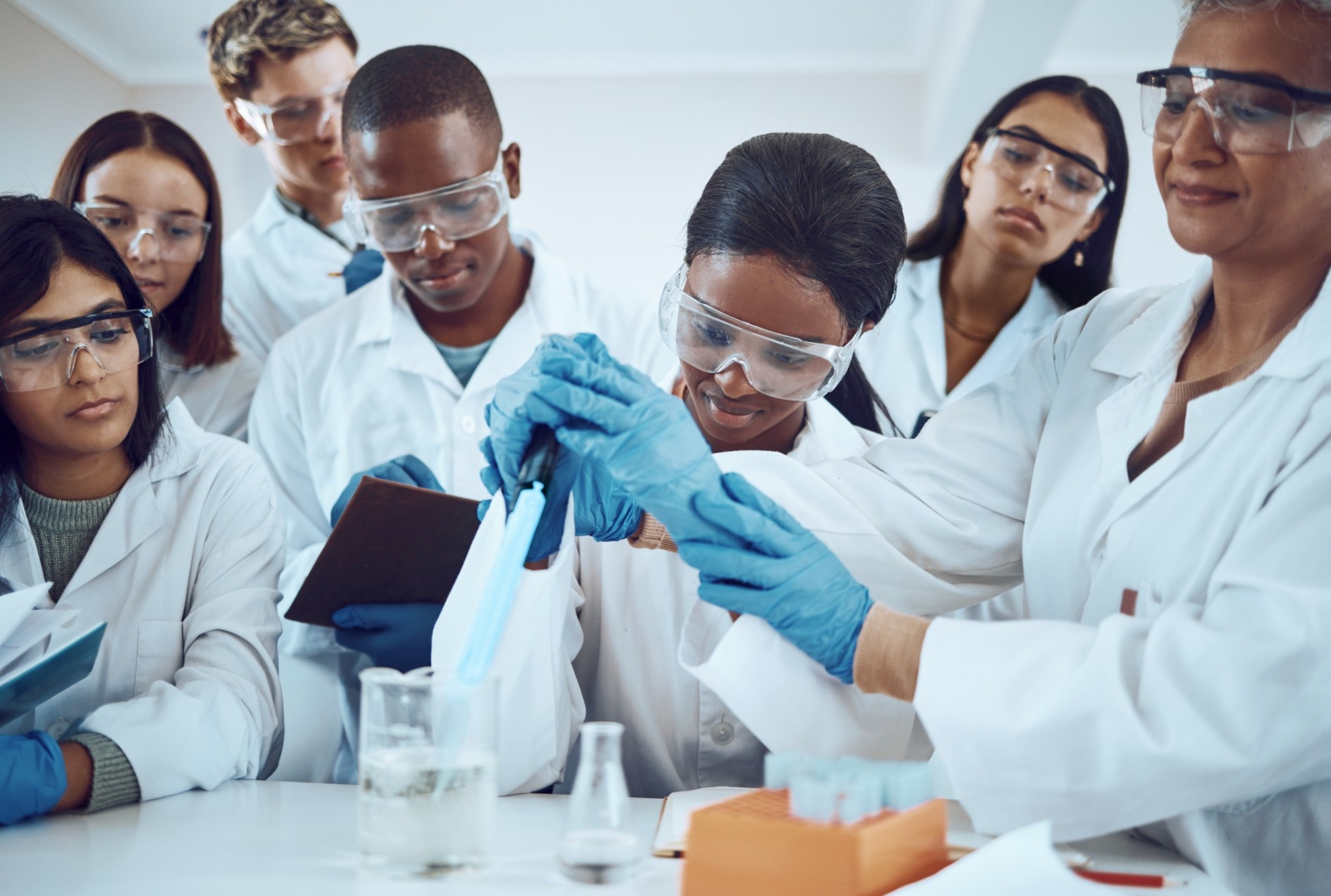 What Is the UMKC Critical Materials Research Project About?
